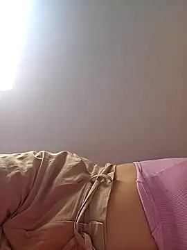 Snapshot of SexyLilyXO chatting on March 17, 2025, 7:48 pm SexyLilyXO online show from March 17, 2025, 7:48 pm