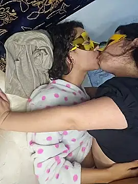 Snapshot of SexyLilyXO chatting on March 11, 2025, 12:00 am SexyLilyXO online show from March 11, 2025, 12:00 am