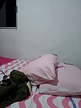 Snapshot of SexyLilyXO chatting on March 16, 2025, 12:23 am SexyLilyXO online show from March 16, 2025, 12:23 am