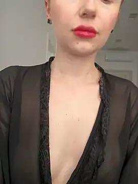 Snapshot of EvaBrooklyn chatting on March 22, 2025, 6:22 am EvaBrooklyn online show from March 22, 2025, 6:22 am