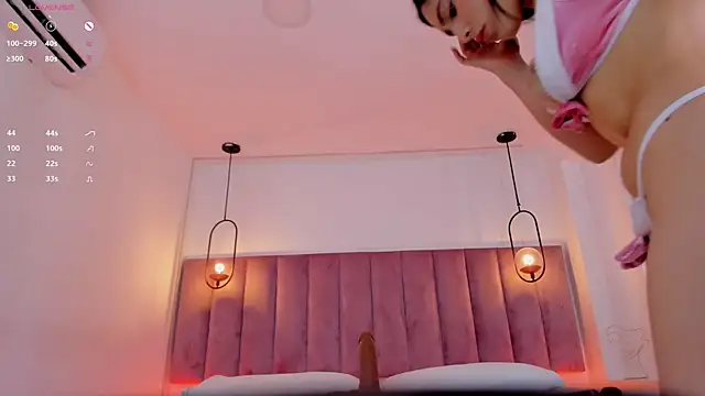 Haily b online show from October 30, 2025, 8:28 pm