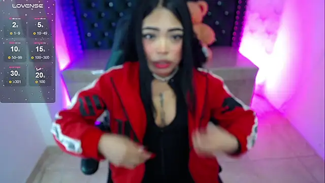 Snapshot of Sarah_evansm chatting on November 12, 2025, 2:26 am Sarah evansm online show from November 12, 2025, 2:26 am