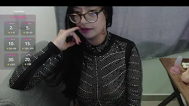 AnnaPerez  online show from February 27, 2026, 9:36 pm