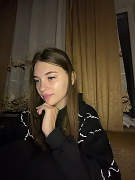 Snapshot of MrrKate chatting on May 3, 2026, 1:11 am MrrKate online show from May 3, 2026, 1:11 am