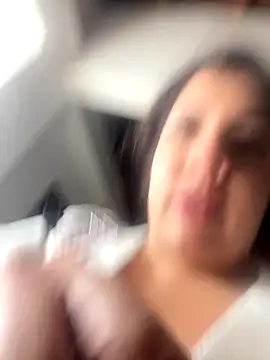 Snapshot of Madisson-Rivas chatting on November 28, 2025, 5:57 pm Madisson-Rivas online show from November 28, 2025, 5:57 pm