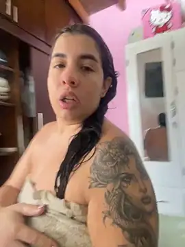 Snapshot of Madisson-Rivas chatting on November 26, 2025, 5:24 pm Madisson-Rivas online show from November 26, 2025, 5:24 pm