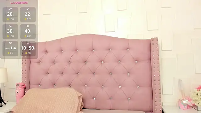 RitaGibsonn online show from November 20, 2025, 7:36 pm