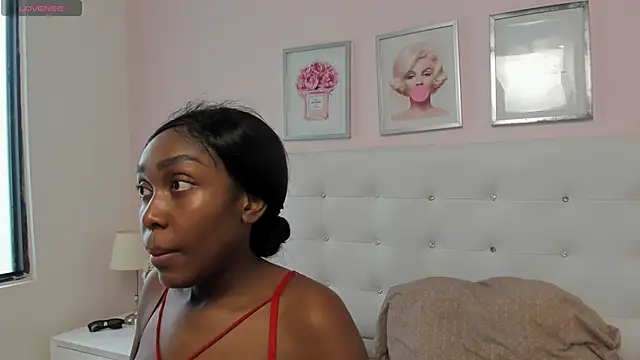 RitaGibsonn online show from April 20, 2026, 7:37 pm