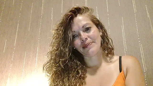 Snapshot of karina0622 chatting on July 8, 2026, 12:13 am karina0622 online show from July 8, 2026, 12:13 am