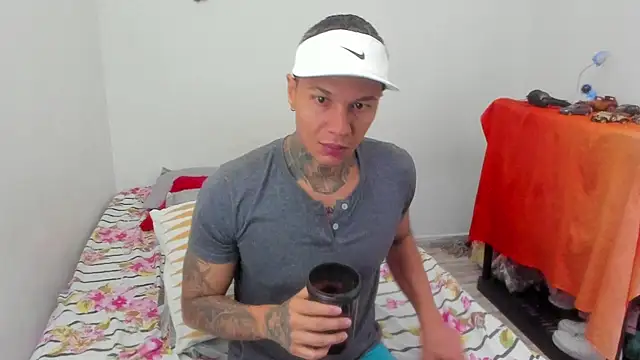 damian c12 online show from March 8, 2025, 3:13 pm