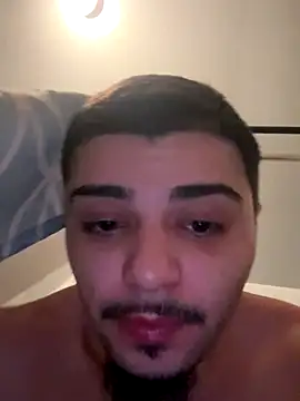 papiVilla23 online show from October 3, 2025, 3:30 am