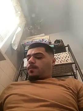 papiVilla23 online show from September 22, 2025, 2:45 pm