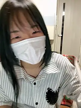 Snapshot of daiyo_kai_Gutara chatting on June 5, 2026, 2:12 pm daiyo kai Gutara online show from June 5, 2026, 2:12 pm