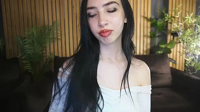 WildKittenX  online show from September 30, 2025, 6:08 am