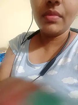 Snapshot of pallu_telgu_kannada chatting on March 21, 2025, 5:34 pm pallu telgu kannada online show from March 21, 2025, 5:34 pm