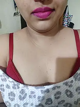 Snapshot of pallu_telgu_kannada chatting on March 7, 2025, 5:17 pm pallu telgu kannada online show from March 7, 2025, 5:17 pm