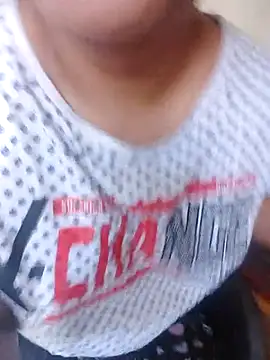 Snapshot of pallu_telgu_kannada chatting on March 13, 2025, 10:36 am pallu telgu kannada online show from March 13, 2025, 10:36 am