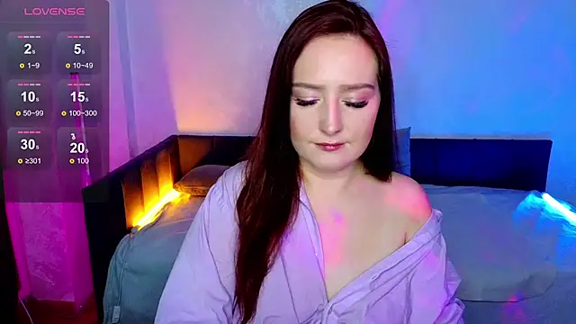 Snapshot of LinaFlawless chatting on October 3, 2025, 2:04 am LinaFlawless online show from October 3, 2025, 2:04 am