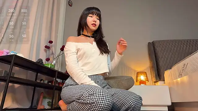 melana love online show from November 3, 2025, 1:37 pm