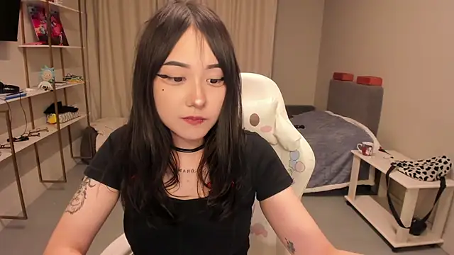 ka00ru chan online show from February 14, 2026, 1:33 pm