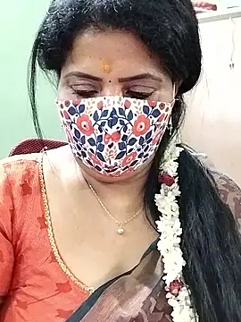 abinaya26 online show from April 18, 2026, 7:58 pm