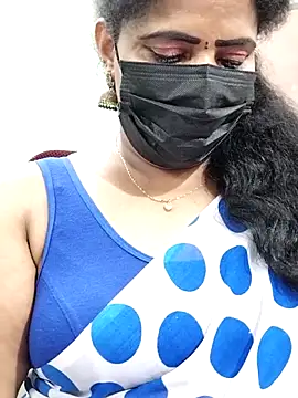 Snapshot of abinaya26 chatting on November 28, 2025, 6:52 pm abinaya26 online show from November 28, 2025, 6:52 pm