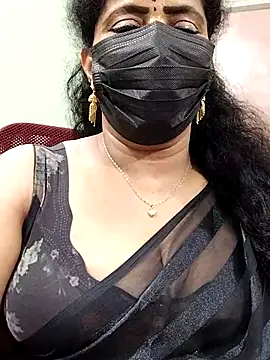 Snapshot of abinaya26 chatting on November 7, 2025, 5:39 pm abinaya26 online show from November 7, 2025, 5:39 pm