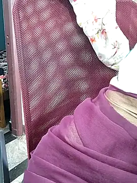 Snapshot of abinaya26 chatting on November 7, 2025, 5:34 am abinaya26 online show from November 7, 2025, 5:34 am