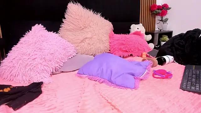 Bonniie 22 online show from April 2, 2026, 9:16 am