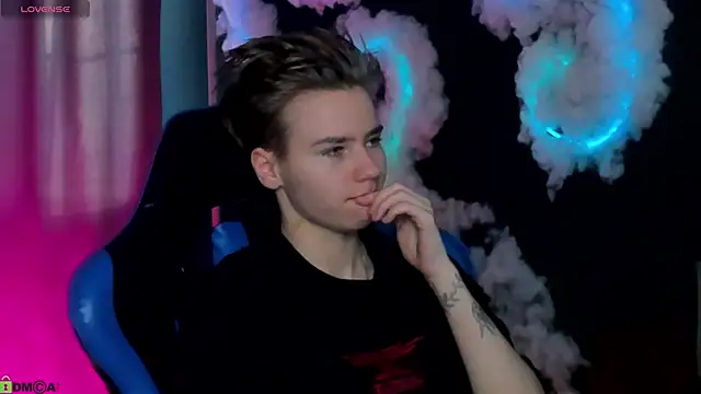 Jean Wilsons online show from March 2, 2026, 11:17 am