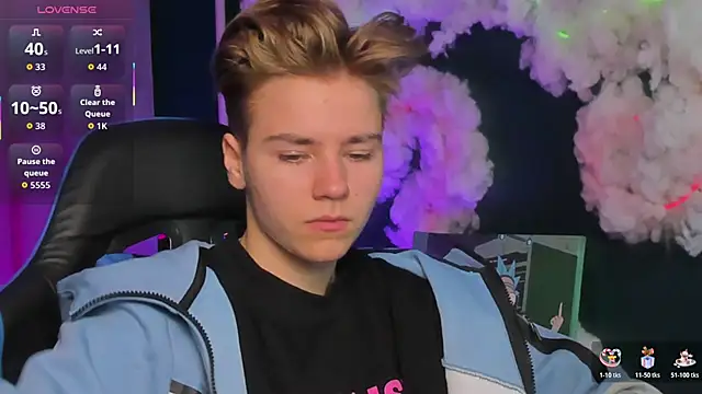 Jean Wilsons online show from December 1, 2025, 11:22 am