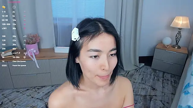 Snapshot of RanelDiva chatting on November 14, 2025, 7:12 am RanelDiva online show from November 14, 2025, 7:12 am