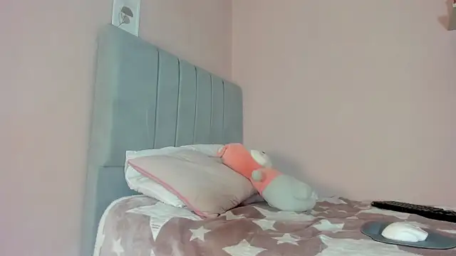 Snapshot of mary_cute9 chatting on December 14, 2025, 11:49 am mary cute9 online show from December 14, 2025, 11:49 am