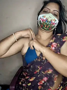 Snapshot of Bagi-Sexy chatting on March 7, 2025, 9:17 pm Bagi-Sexy online show from March 7, 2025, 9:17 pm