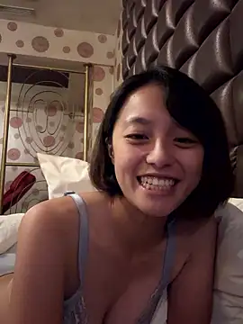 Snapshot of ladypaggy chatting on November 17, 2025, 6:17 am ladypaggy online show from November 17, 2025, 6:17 am