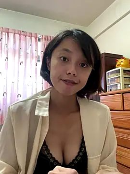 Snapshot of ladypaggy chatting on November 5, 2025, 7:11 am ladypaggy online show from November 5, 2025, 7:11 am