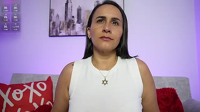 Snapshot of Sara_Charmy chatting on March 10, 2025, 9:51 pm Sara Charmy online show from March 10, 2025, 9:51 pm