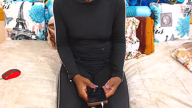 Snapshot of ChocolateClit chatting on November 1, 2025, 10:36 pm ChocolateClit online show from November 1, 2025, 10:36 pm