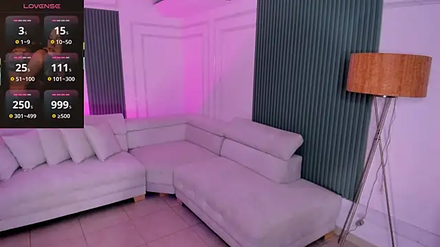 Snapshot of rachell_wiliams chatting on November 7, 2025, 11:15 am rachell wiliams online show from November 7, 2025, 11:15 am