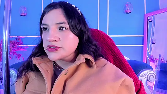 TaraTaylorr online show from January 13, 2026, 2:37 am