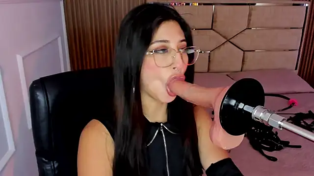 Snapshot of Gabrielakassi chatting on November 14, 2025, 12:20 pm Gabrielakassi online show from November 14, 2025, 12:20 pm