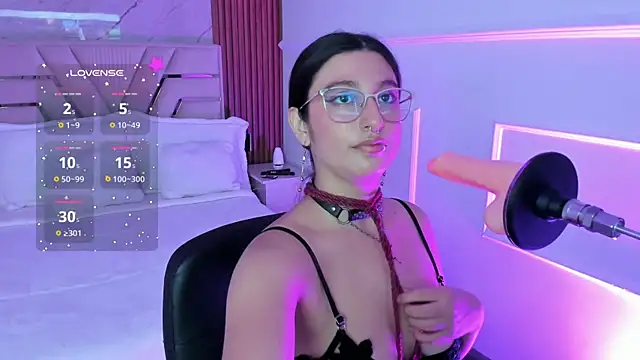 Snapshot of Gabrielakassi chatting on March 21, 2025, 11:33 am Gabrielakassi online show from March 21, 2025, 11:33 am