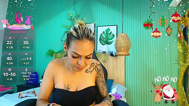 yessila parker online show from December 22, 2025, 4:51 pm