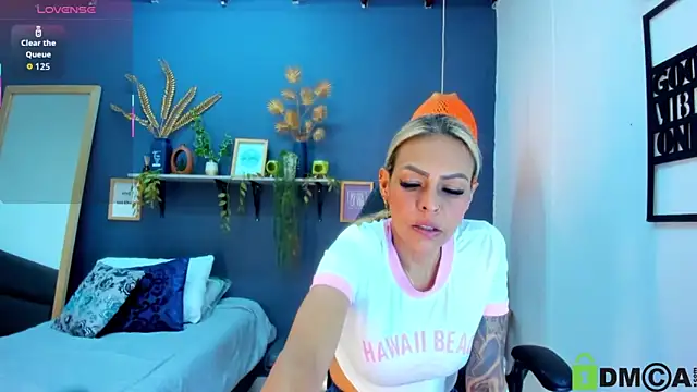 yessila parker online show from November 19, 2025, 2:22 am