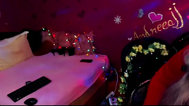 Snapshot of AndreeaJJ chatting on March 15, 2025, 10:22 pm AndreeaJJ online show from March 15, 2025, 10:22 pm