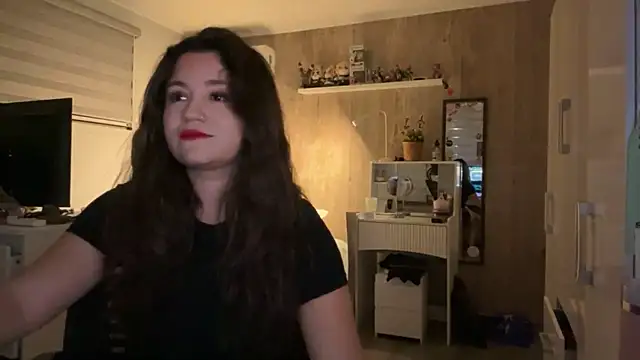 Piolapk online show from March 31, 2026, 1:40 am