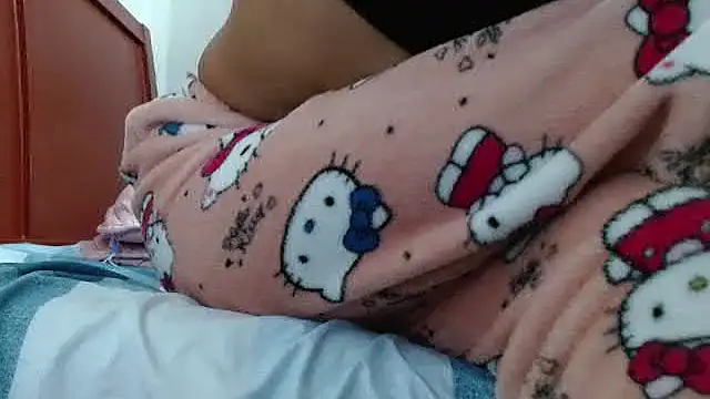 FresitaSquirt24 online show from April 6, 2026, 10:22 pm