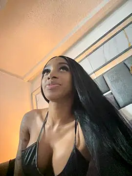 Snapshot of Angelesmith1 chatting on November 3, 2025, 2:39 am Angelesmith1 online show from November 3, 2025, 2:39 am