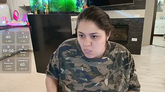 Layla- online show from March 14, 2026, 10:10 am