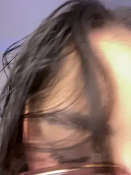 Snapshot of allison_wen chatting on March 21, 2025, 9:34 pm allison wen online show from March 21, 2025, 9:34 pm